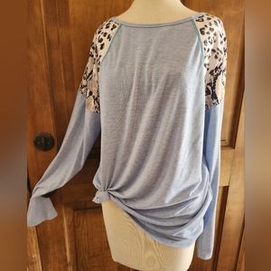 Women’s Light Blue Leopard Snakeskin Print Long Sleeve Top